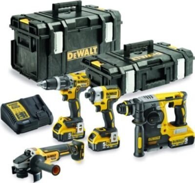 COMBO 18V DCK422P3 DEWALT-pakkaus