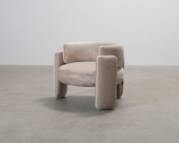 Richmond Interiors samettinen nojatuoli beige