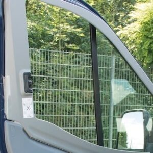 Sivuikkunan pimennysverho Ford Transit (2019➟) vasen, Remis