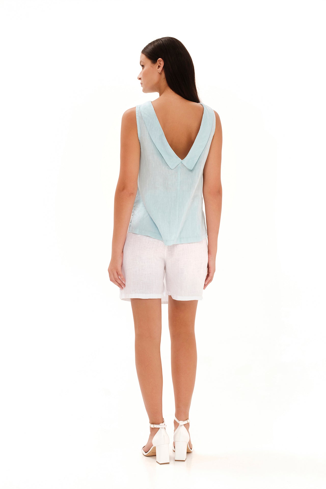 Boat Neckline Sleeveless Linen Top