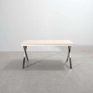 Gärsnäs Frame X työpöytä