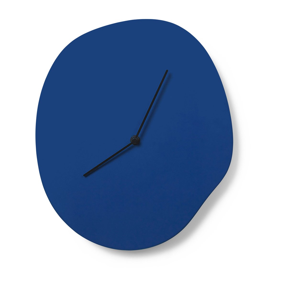 Ferm Living Melt seinäkello 28 x 33 cm Blue
