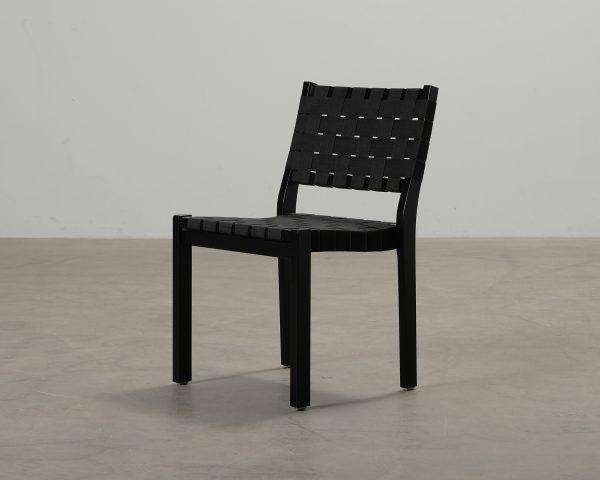 Artek 611 tuoli musta