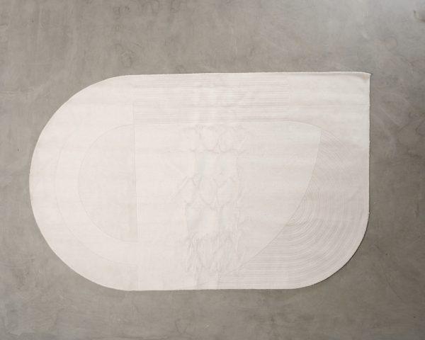 Layered Circular villamatto 220 x 350 cm luonnonvalkoinen