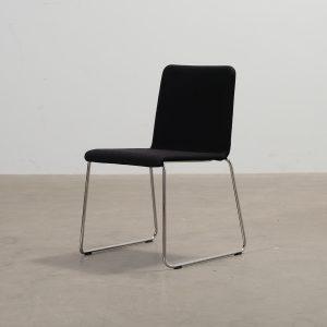 Offect tuoli musta