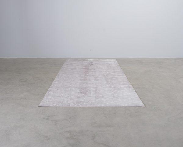 VM Carpet Salmiakki matto 140 x 370 cm valkoinen / harmaa