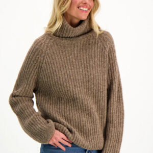 Alexa Roll-Neck Villapaita Beige