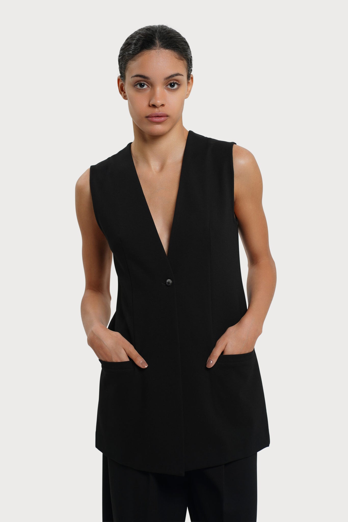 Ani Vest Black