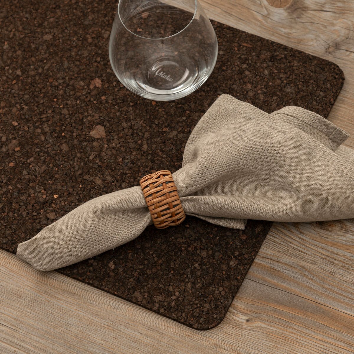 Fanni K Cork tabletti 30x45 cm ruskea