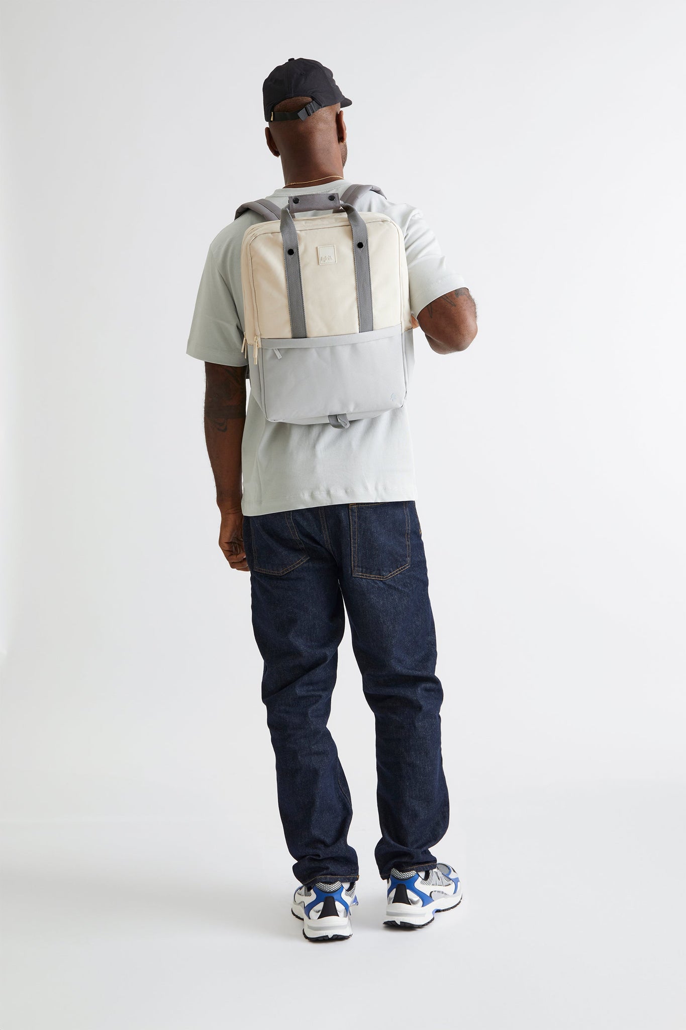 Daily 15" Backpack Concrete Block White