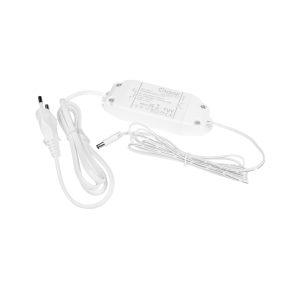 Pistorasiamuuntaja AGGE 24V, IP20, Max. teho 30W