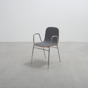 Hem Touchwood Armchair tuoli harmaa