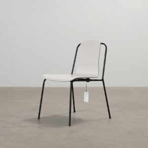 Normann Copenhagen Studio tuoli valkoinen
