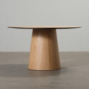 Decotique Social ruokapöytä ø 130 cm tammi
