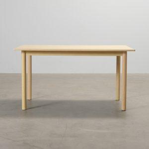Decotique Milo C12 ruokapöytä 140 cm