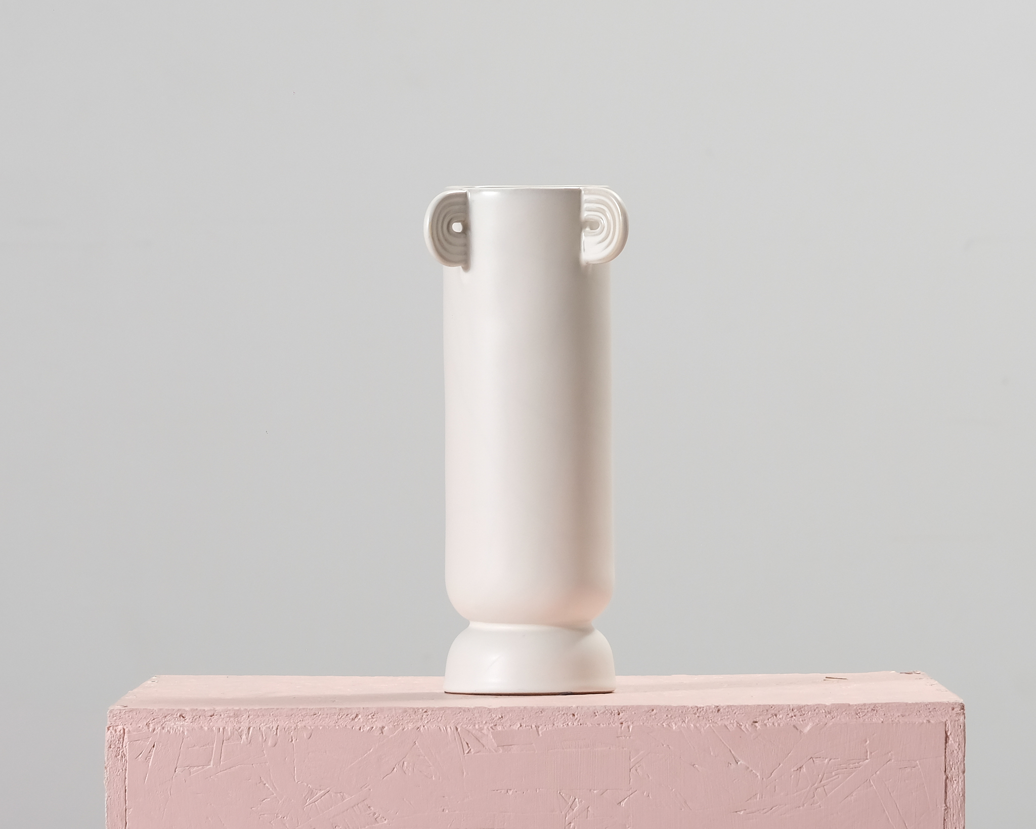 Ferm LIVING Muses Calli vaasi valkoinen