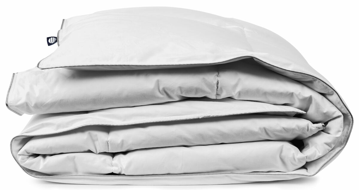 Familon Hotel Style Down untuvapeitto 150x210 cm 690 g