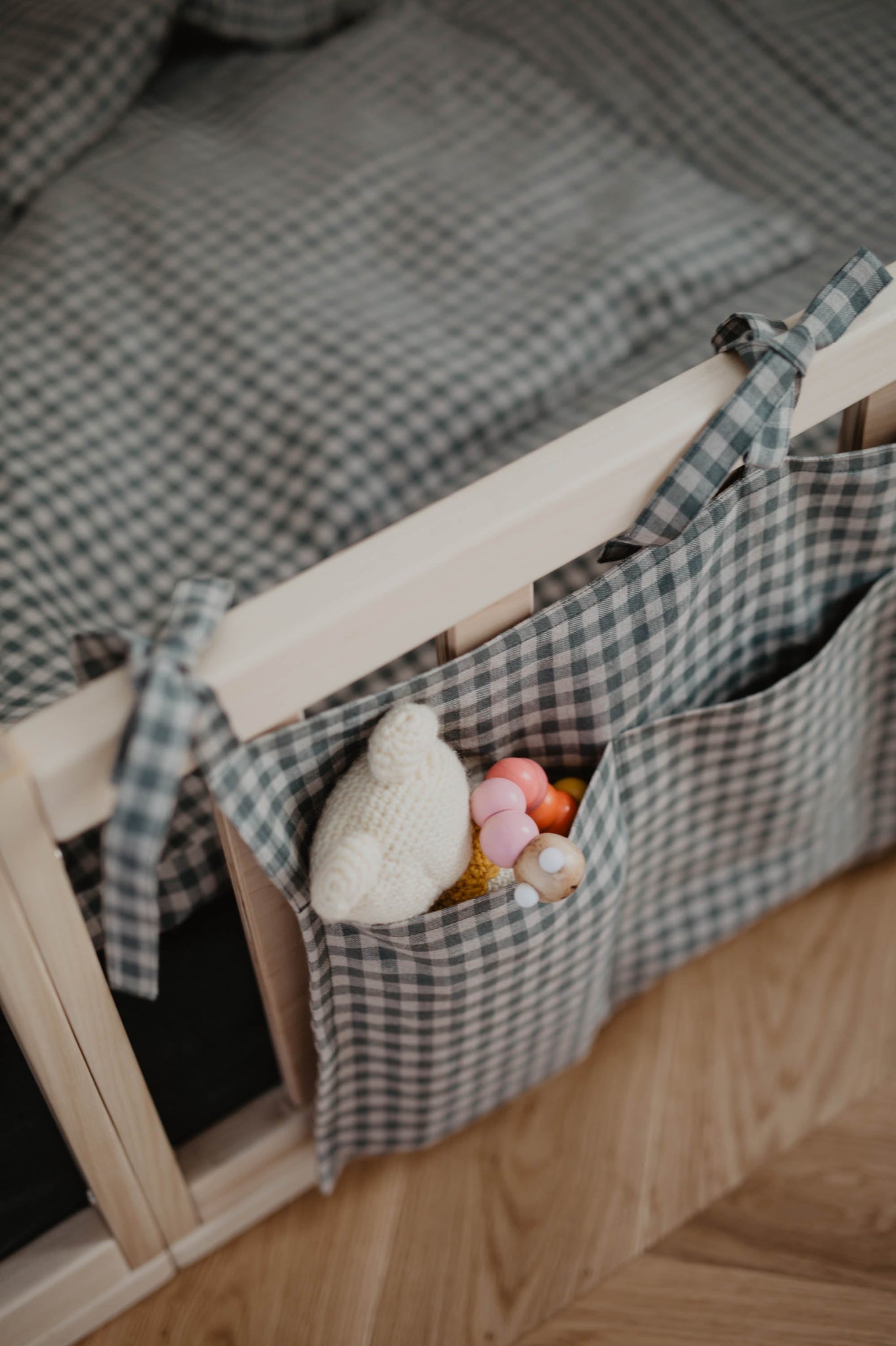 Bed Pocket Organizer