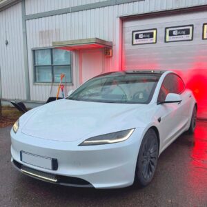 Lisävalosetti Tesla Model 3 (2019 - ), Purelux Panther C540 Highland -setti (Kaareva)