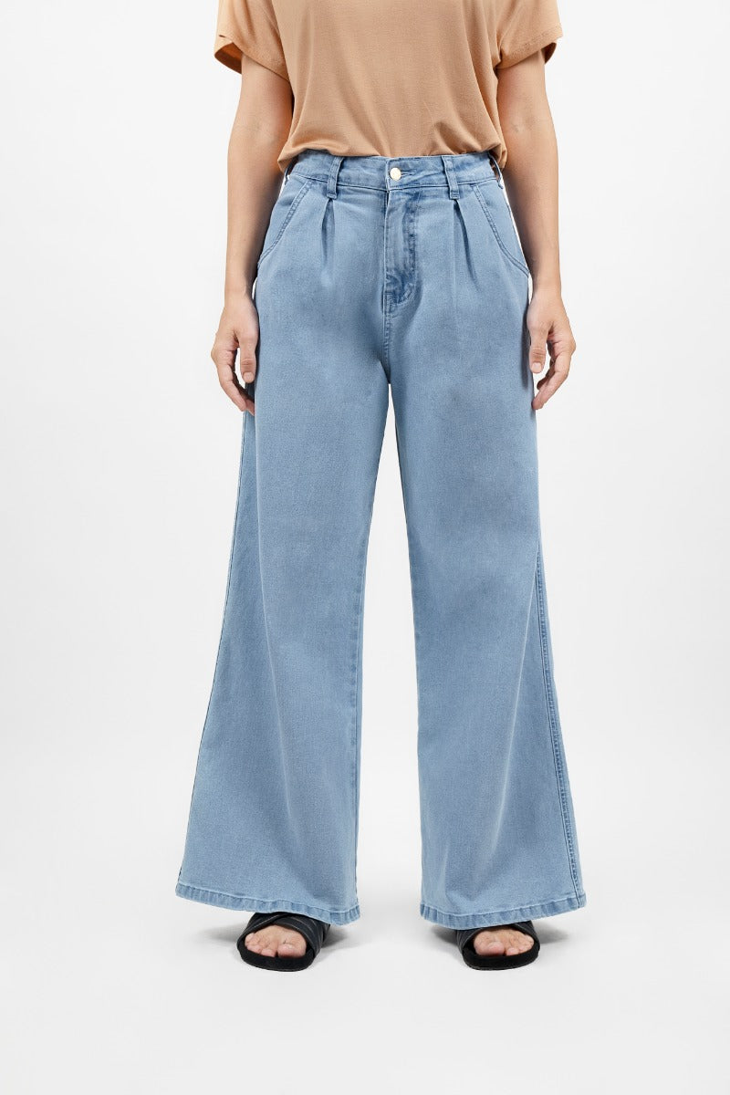 Angeles Leveälahkeiset Farkut Vaalea Denim