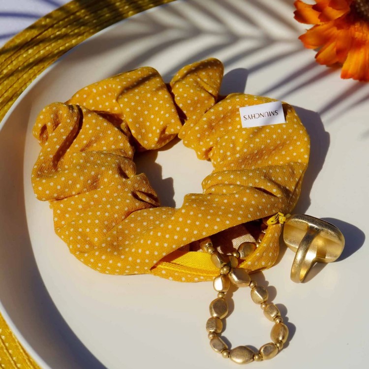 Scrunchie taskulla, Puuvilla Keltainen