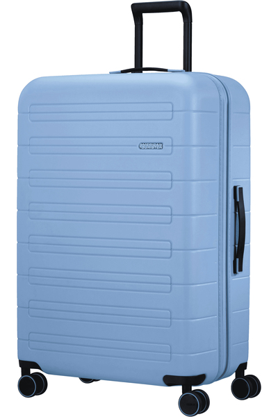 American Tourister Nova Stream Spinner 77/28cm Expand -matkalaukku, pastelli sininen
