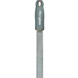 Zester-raastin