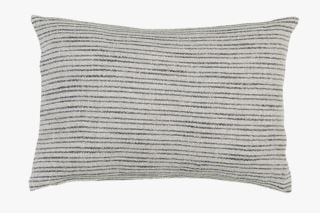 Atelier slim stripe koristetyynynpäällinen luonnonväri