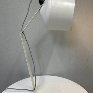 Innolux Pasila design pöytälamppu valkoinen