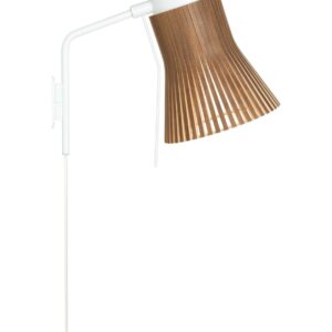 Petite walnut -varrellinen seinävalaisin