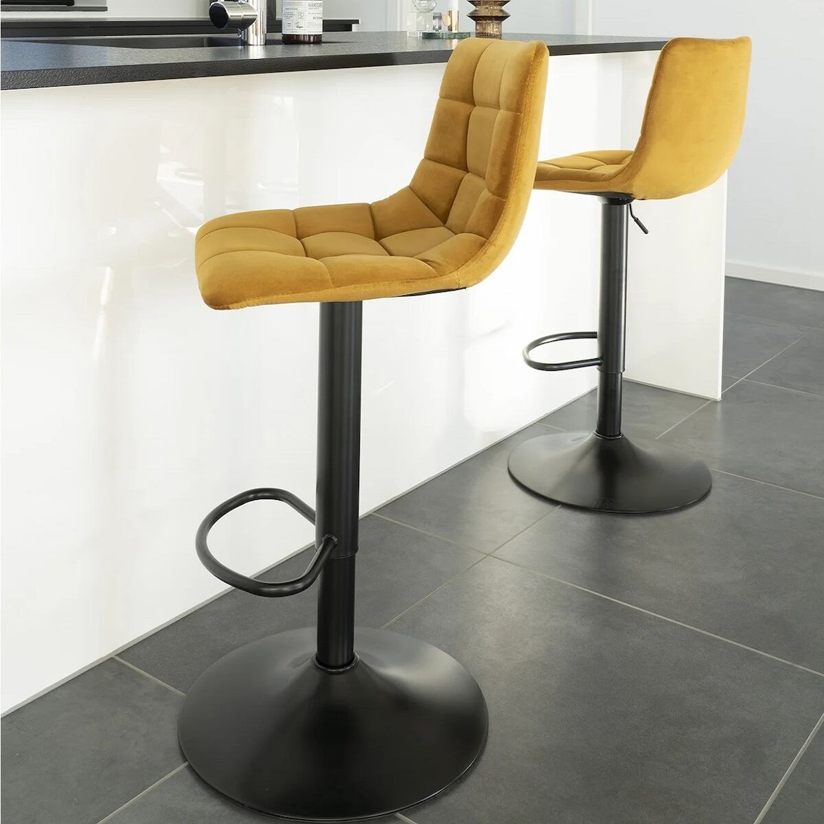 House Nordic Middelfart baarituoli keltainen