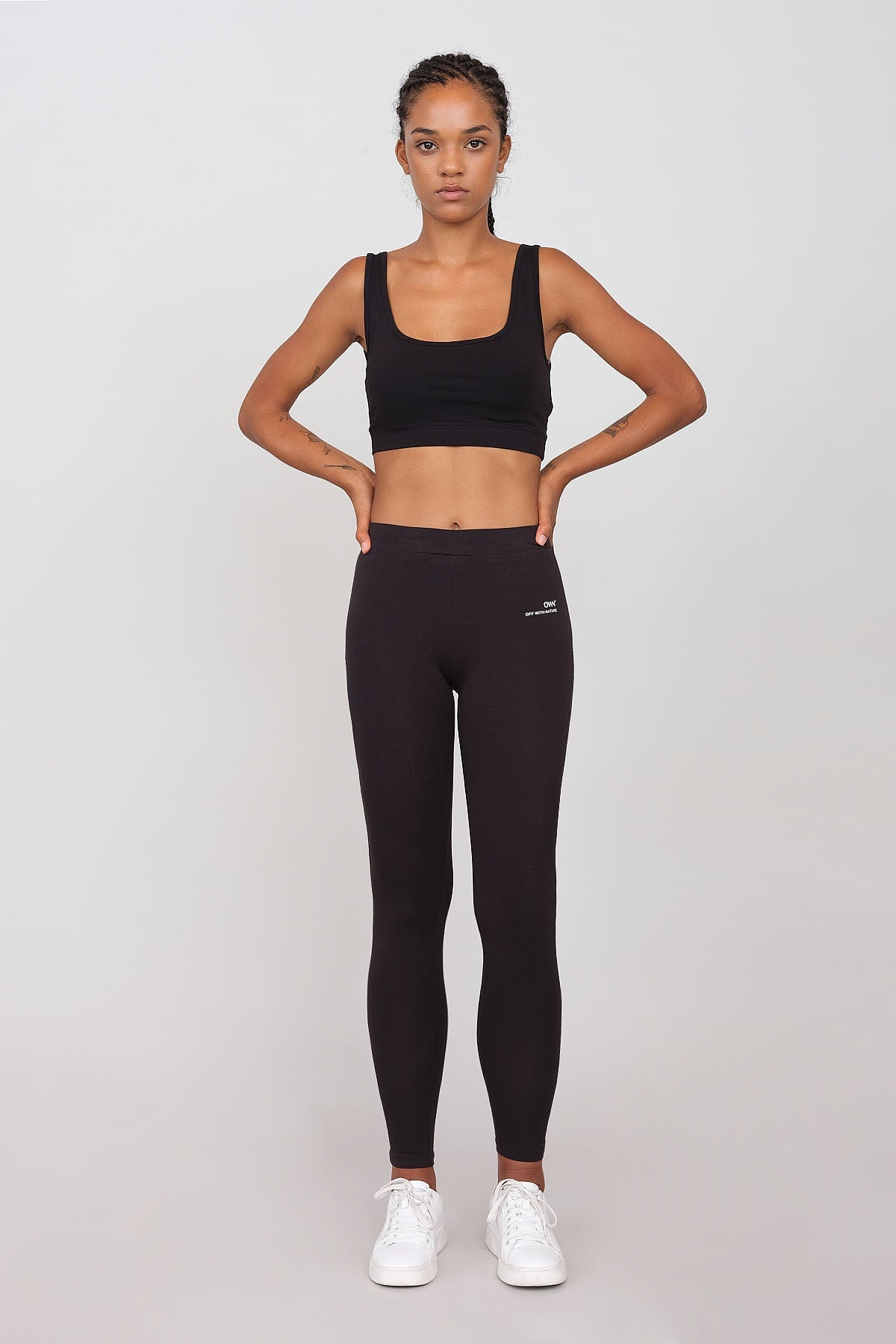 Sporty Set Leggingsit ja Urheiluliivit Musta