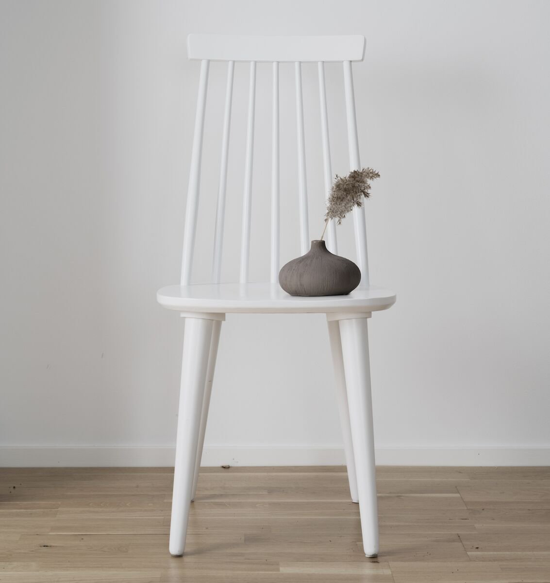 Rowico Home Lotta pinnatuoli valkoinen
