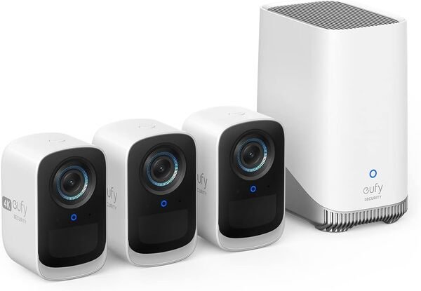 Anker eufyCam S300 3+1 -valvontakamerajärjestelmä ulkokäyttöön