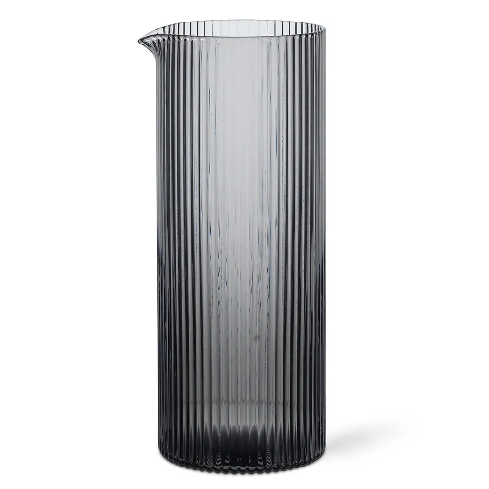 Ferm Living, Ripple Maitokannu - Smoked Grey