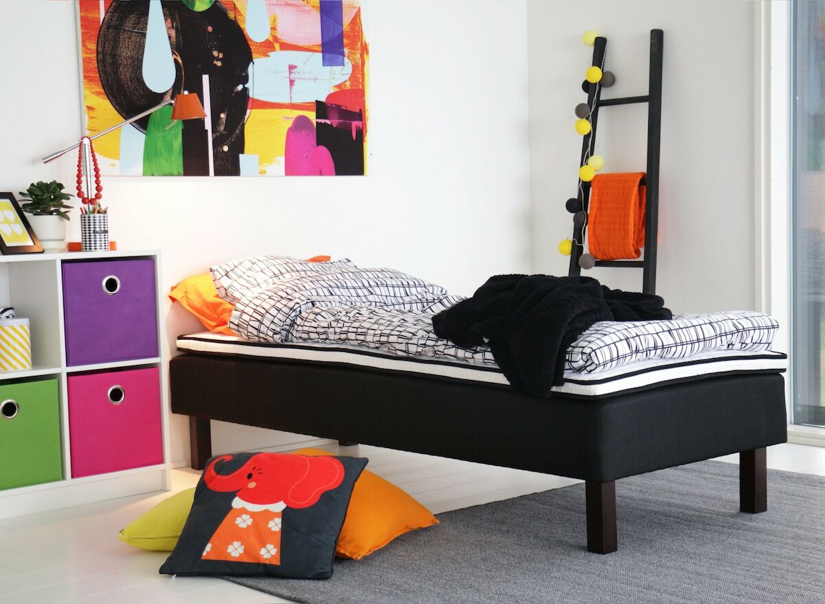 Lumi bonnell runkopatjapaketti 90x200 musta Bianca, wenge jalat, lumi petauspatj