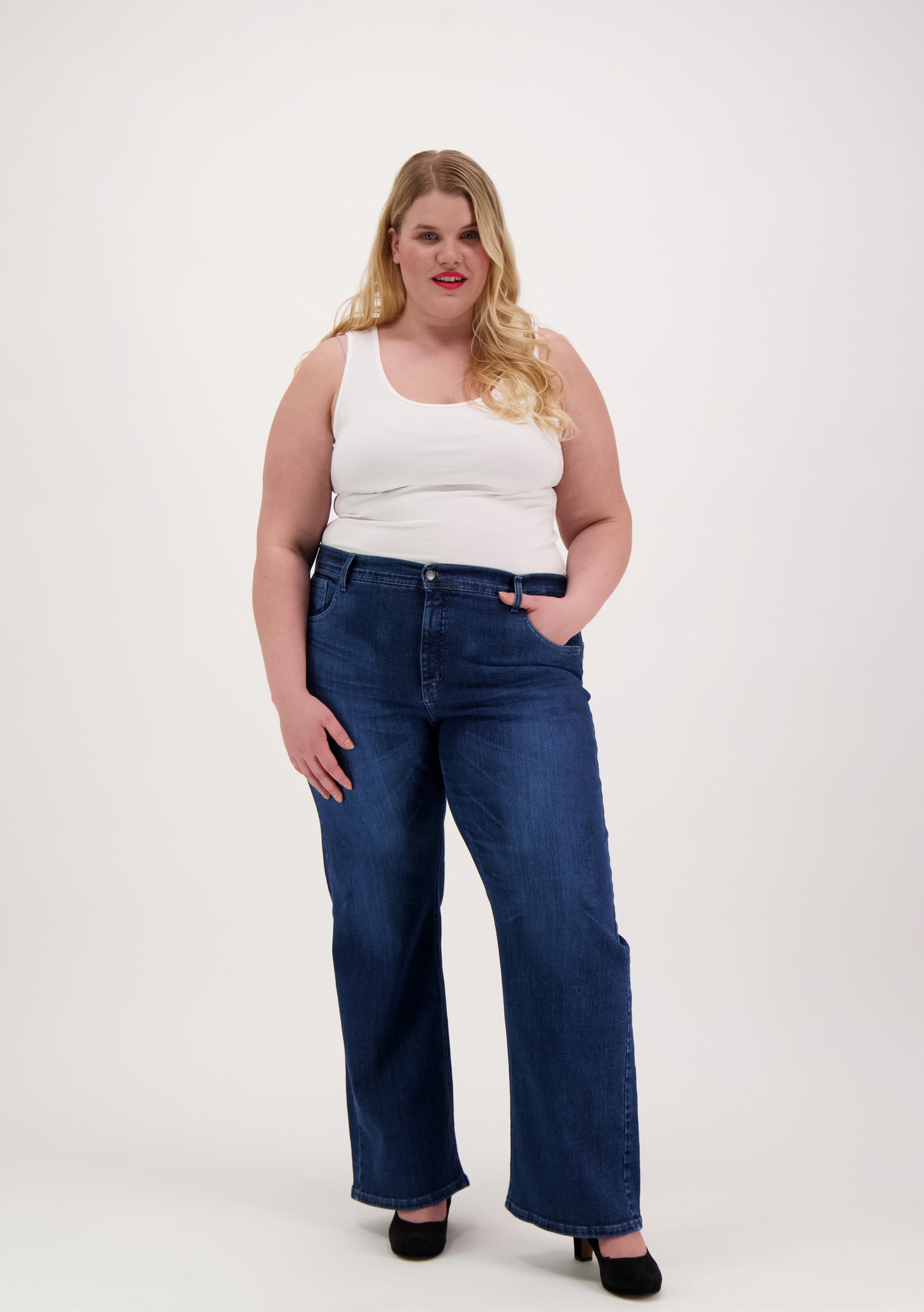 Nicolet+ Mid Waist Straight Sininen