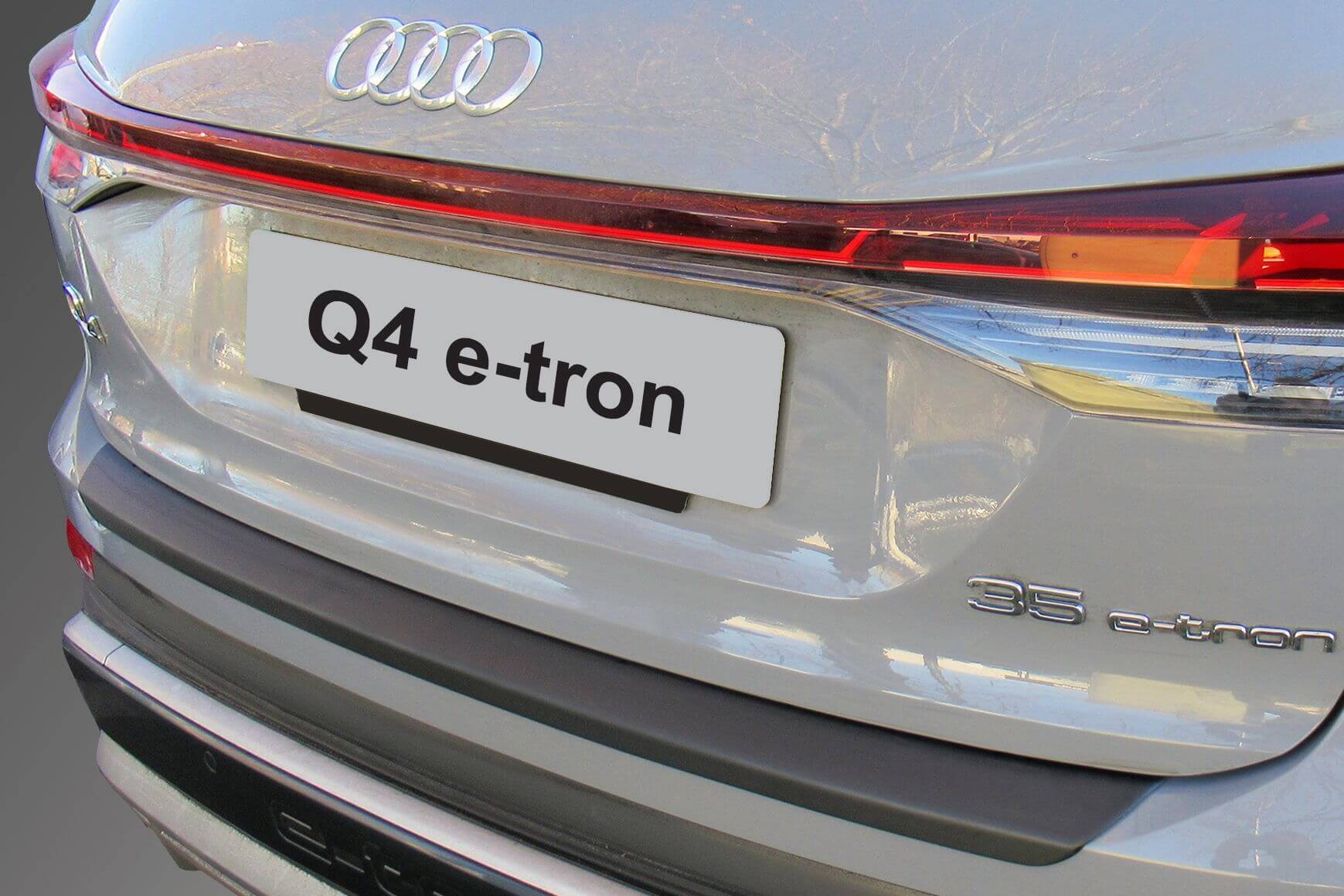 Takapuskurin suoja Audi Q4 e-tron (2021➟)