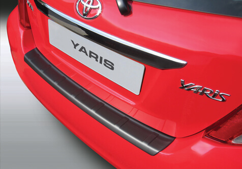 Takapuskurin suoja Toyota Yaris / Vitz (2011-2014)