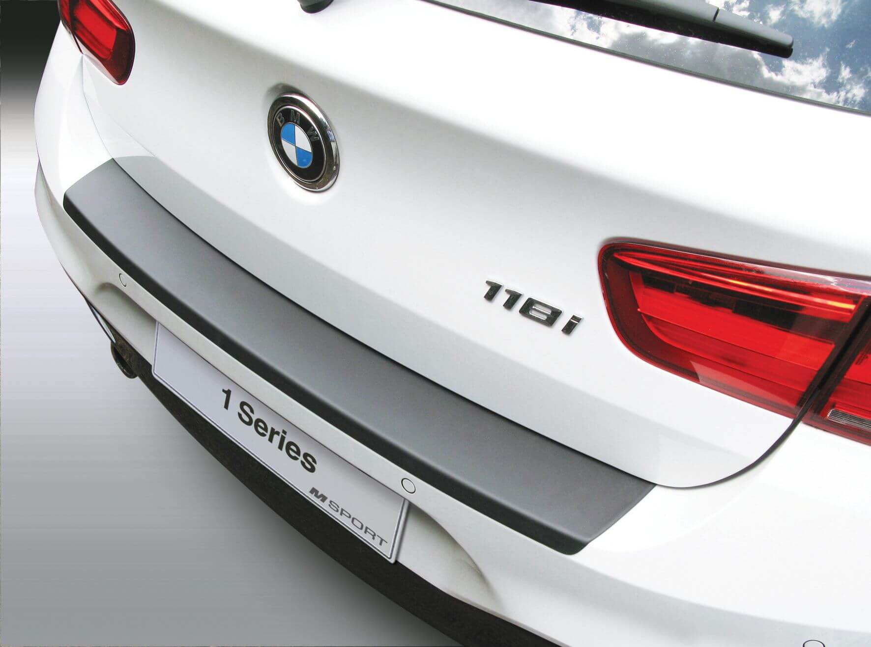 Takapuskurin suoja BMW 1-Sarja F21 M-Sport (2015-2019)