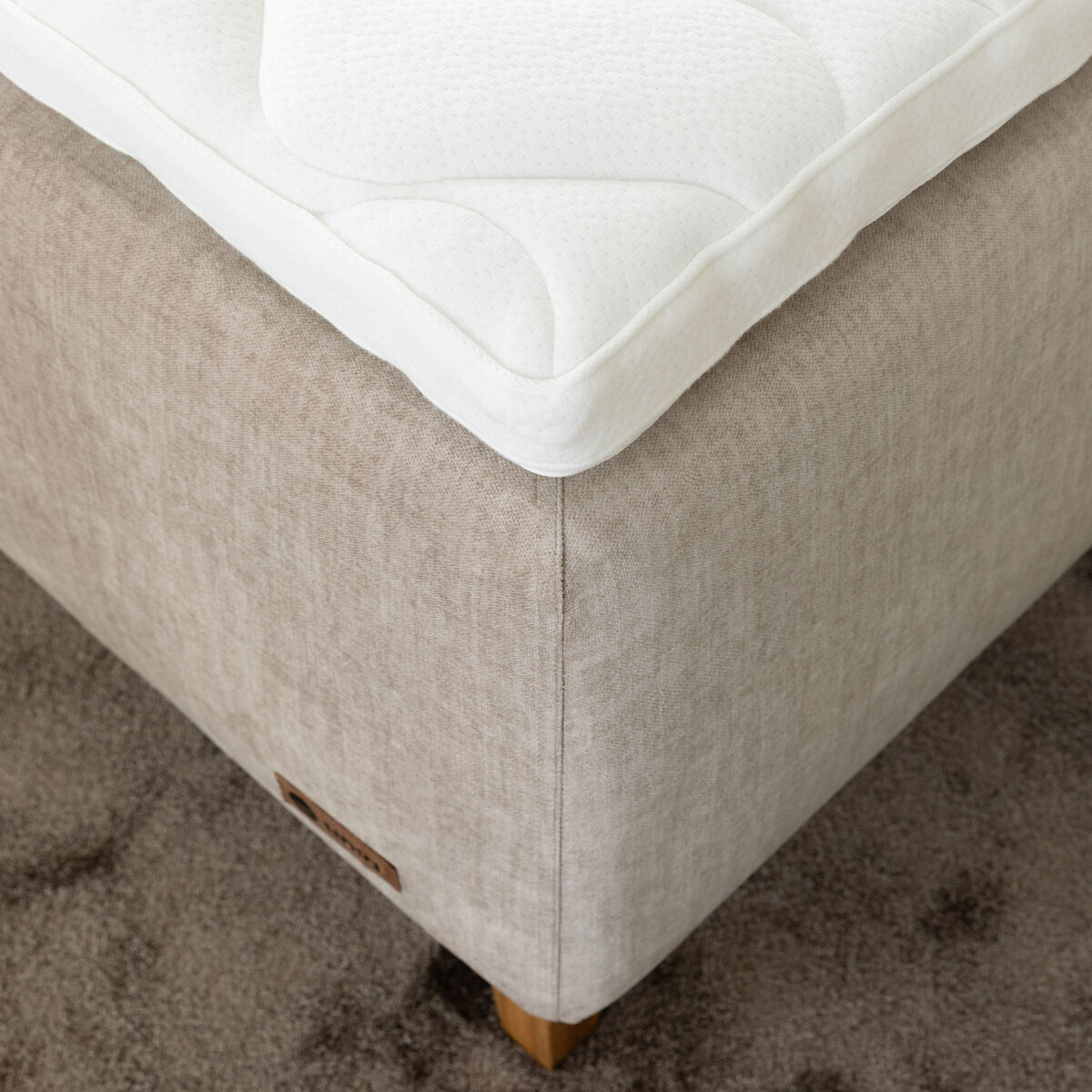 Unia Platina runkopatjapaketti 120 L luonnonkumi, shampanja jalat, beige Voque 0