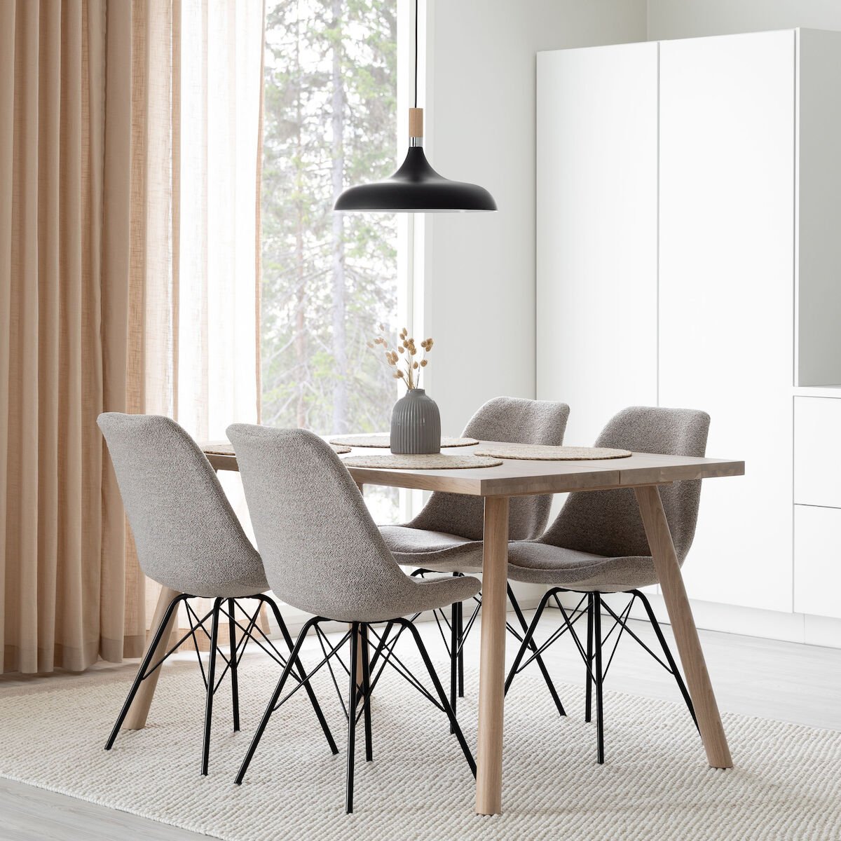 Veini-Luosto 4-hengen ruokailuryhmä valkolakattu tammi/beige