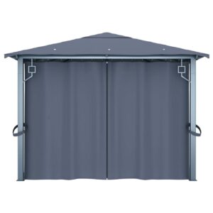 Huvimaja verhoilla ja valonauhoilla 400x300 cm -