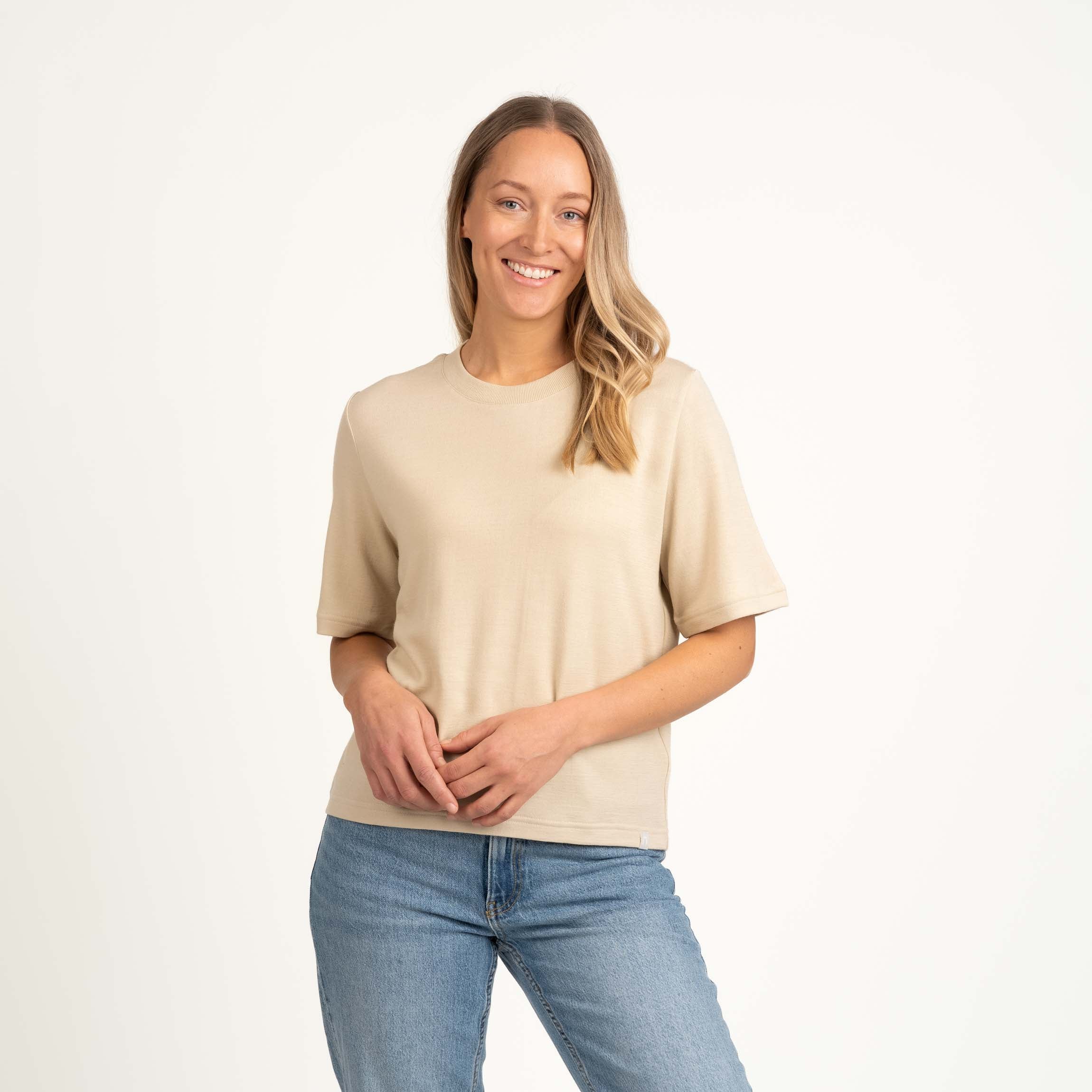 Nola merino T-paita W - manteli