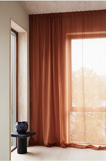 CLEO mittatyövalmistettu pellavaverho