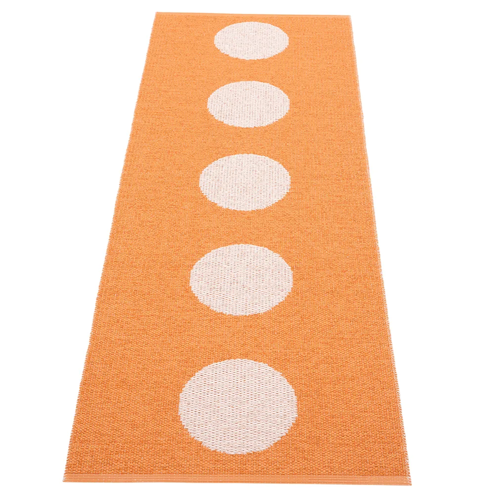 Pappelina, Vera Pop matto Pale Orange/Pearl Pink 70 x 200cm